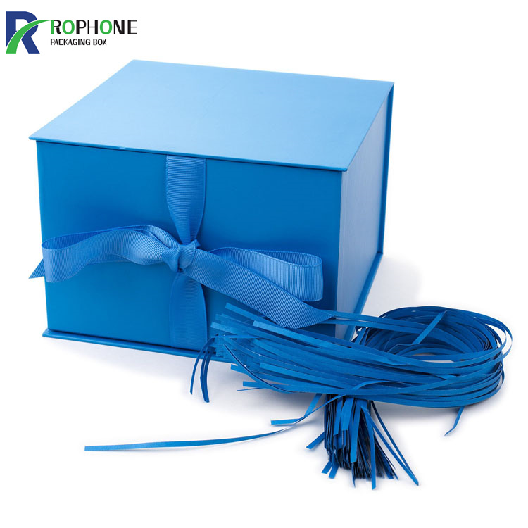 kothak hadiah biru
